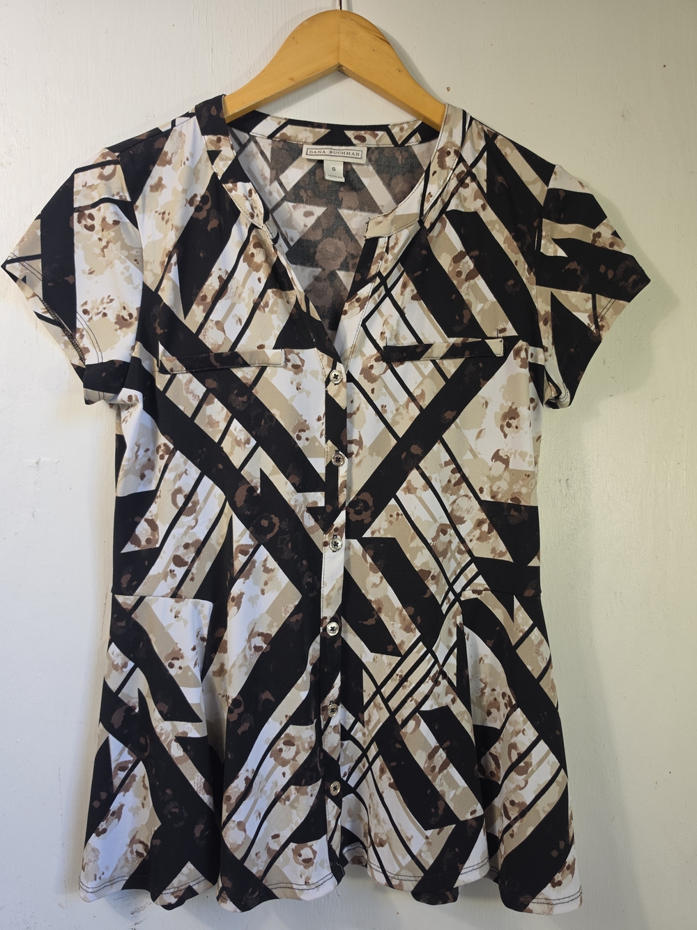 Dana Buchman geometric print short sleeve blouse S